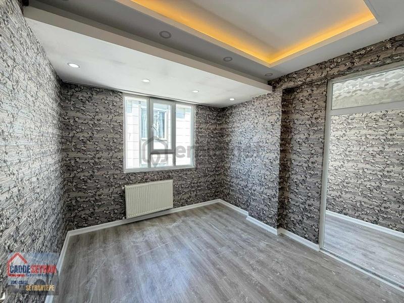 Cadde Seyrandan Satlık 3+1 Ana Cadde Üzerinde - 5