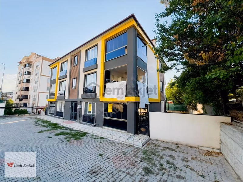 Güneşli Mahallesinde 3+1 Satılık Daire | Vadi Emlak - 3