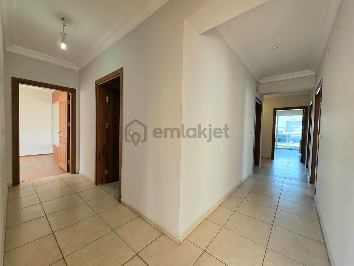 Cadde Üzerinde 215 M² 4+1 Asansörlü 2 Banyolu Giyinme Odalı - 5