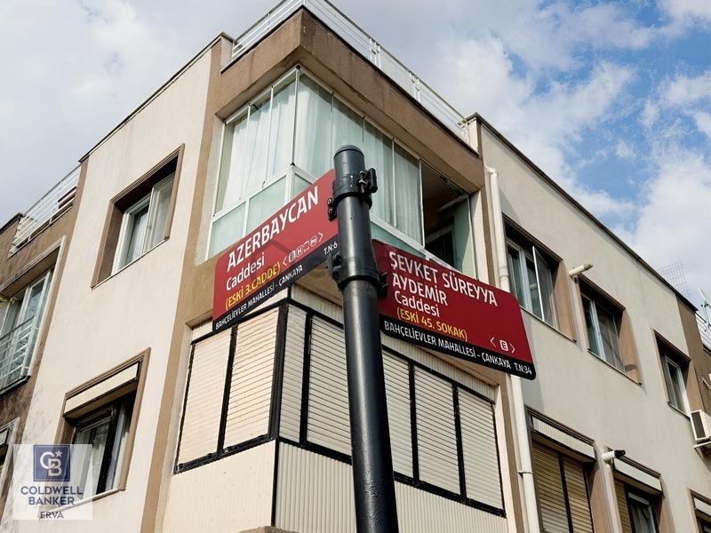 Bahçelievler Azerbaycan Caddesi Satılık 3+1 Kök Tapu Daire - 24