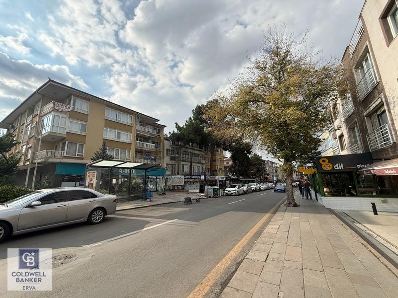 Bahçelievler Azerbaycan Caddesi Satılık 3+1 Kök Tapu Daire - 22