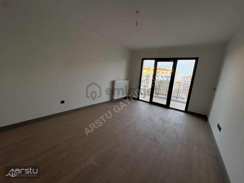 Arstu Gm Zahide'den İndere Tokide Kiralık Daire - 6