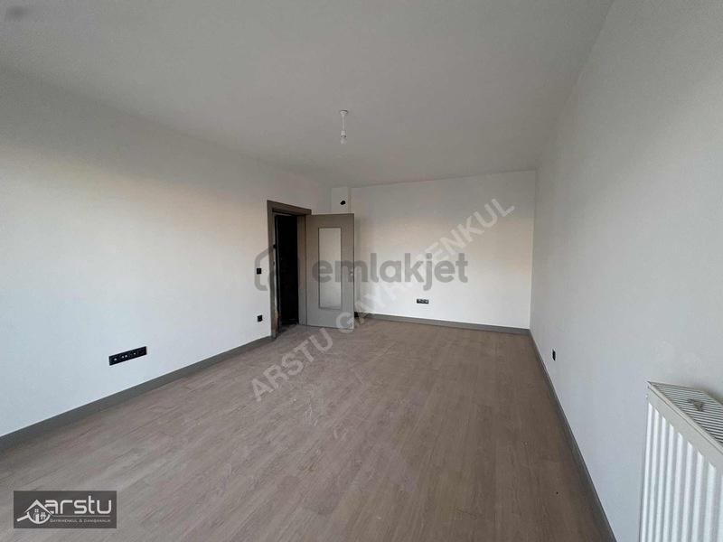 Arstu Gm Zahide'den İndere Tokide Kiralık Daire - 4