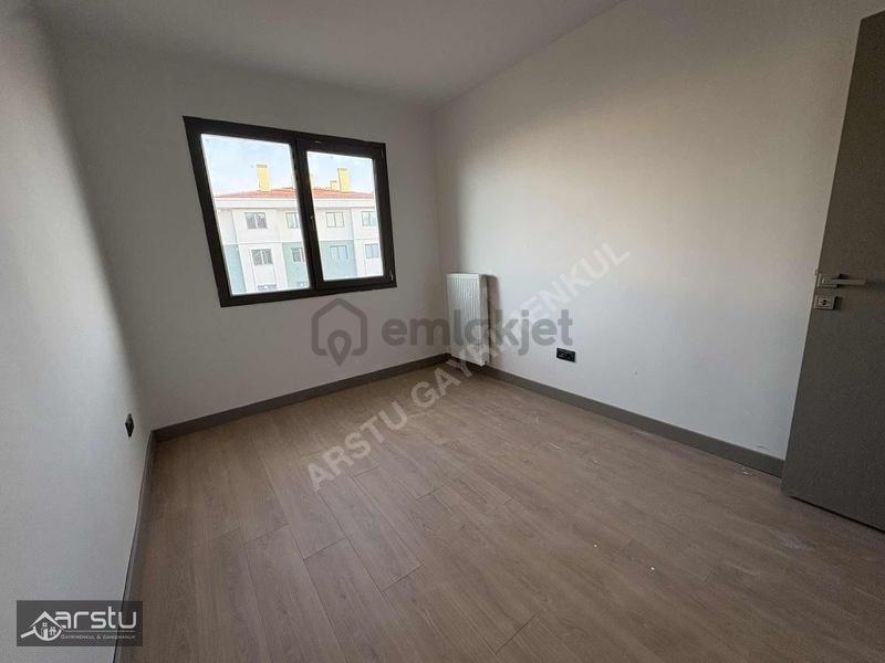 Arstu Gm Zahide'den İndere Tokide Kiralık Daire - 17