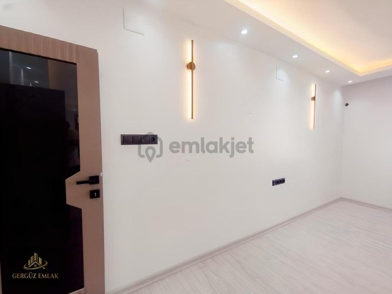 Demirel Blv Üstü Devasa Genişlikte 3+1 Daire - 11