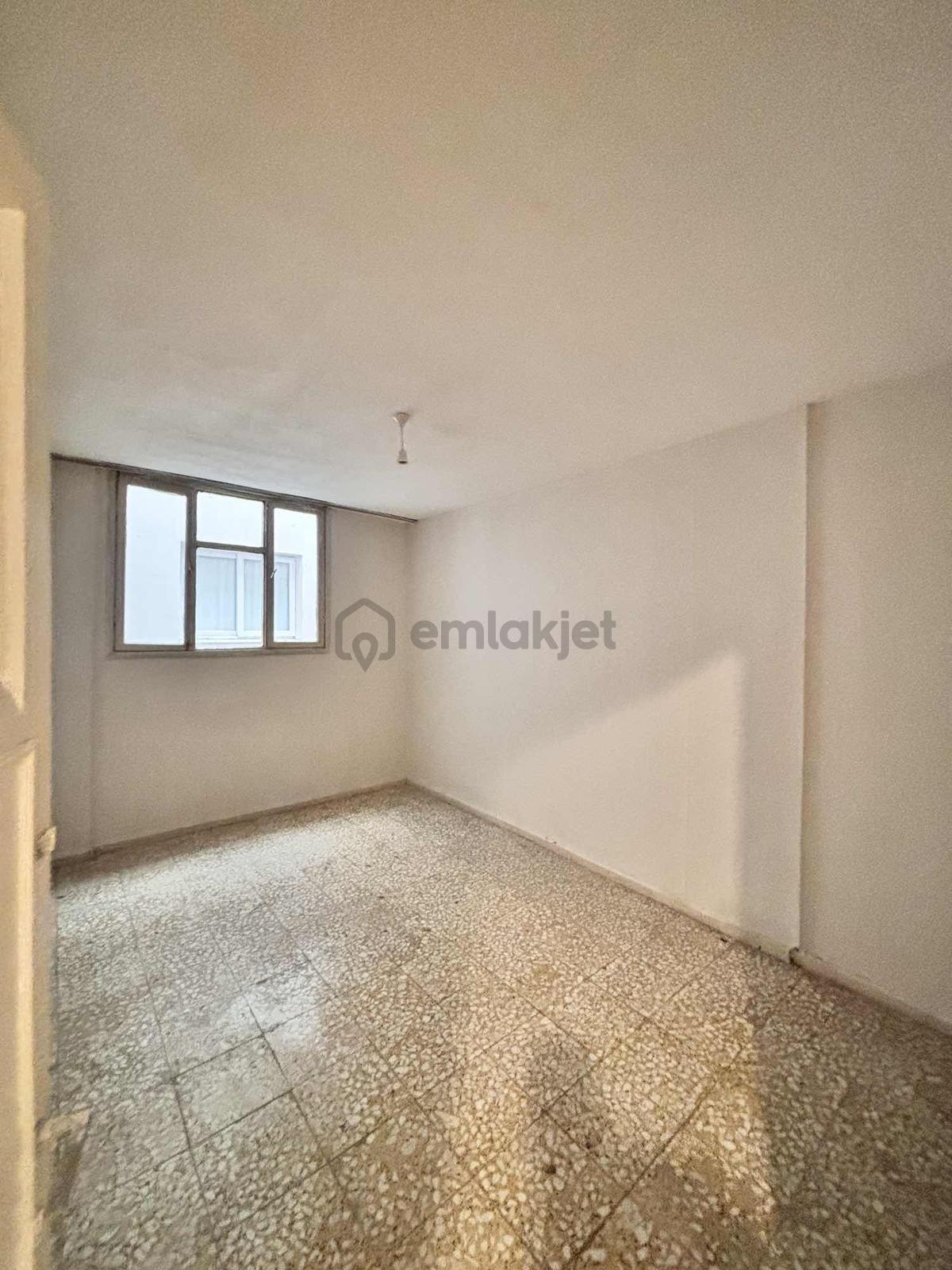 Pınar'da~bulvar~üzeri~az~katlı~site~içerisinde~3+1~kapalı~mutfak - 27