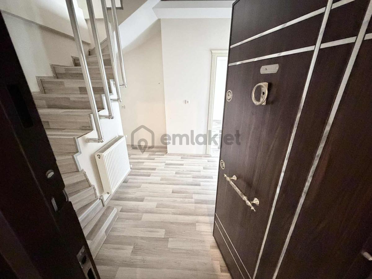 Yıldırım Emlak'tan İshaklı Mahallesi Acil Satılık Dubleks Daire - 7