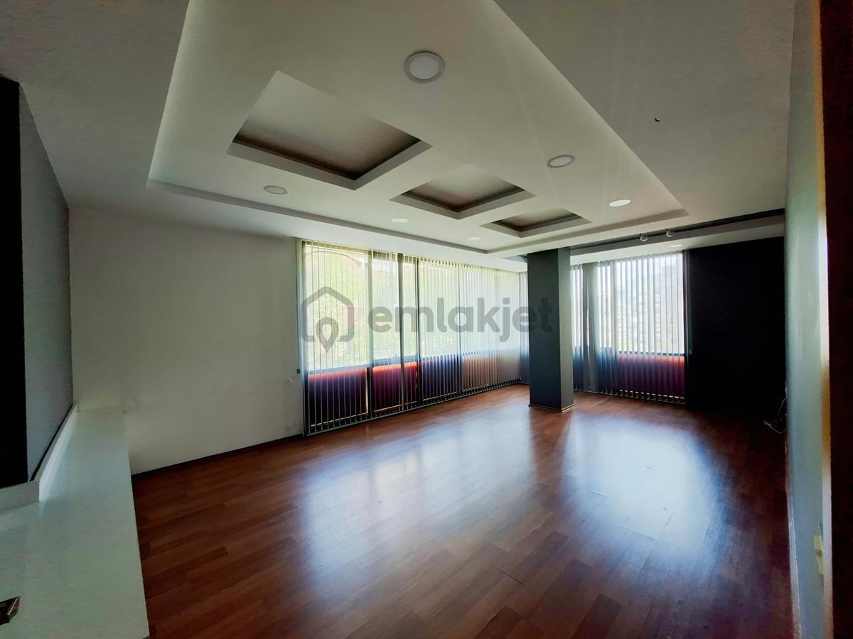 Şirinyalı'da Zigma Plazada Bakımlı 2+1 Ofis - 4