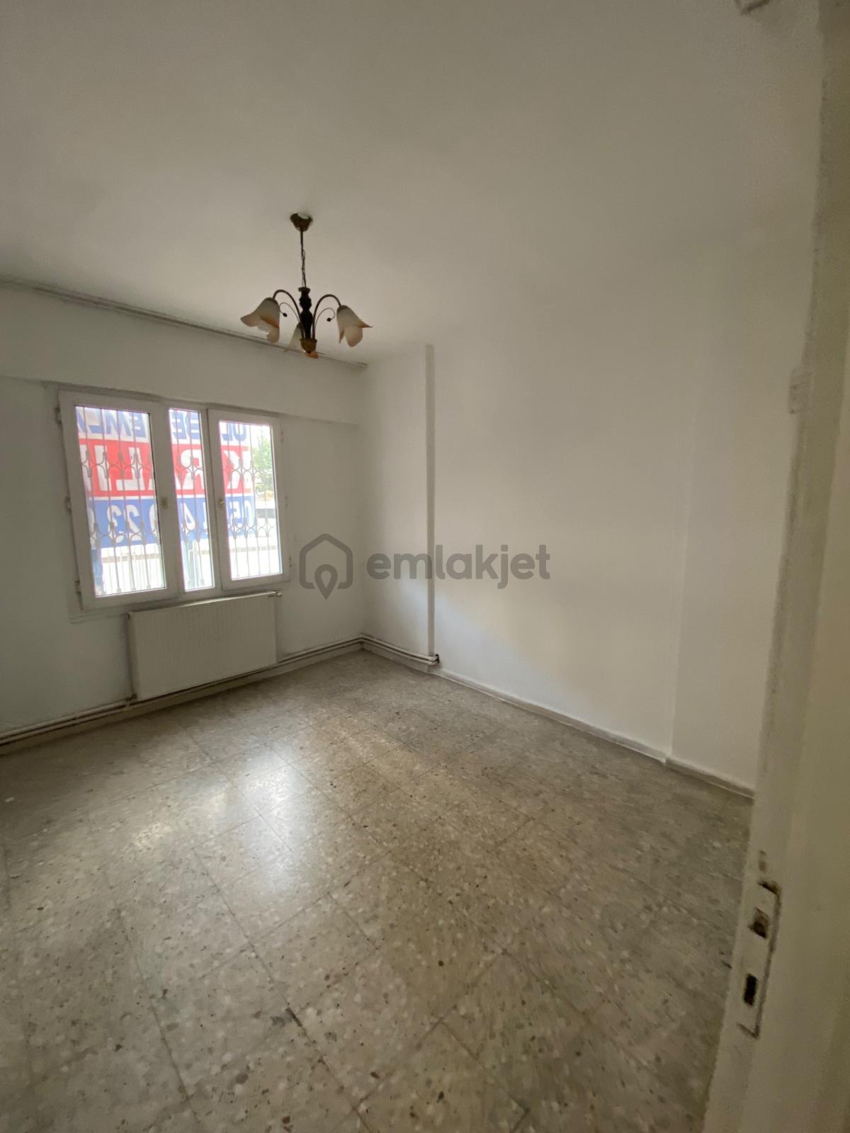 Kenan Evren Girişinde 3+1 Doğalgazlı Kiralık Daire - 4