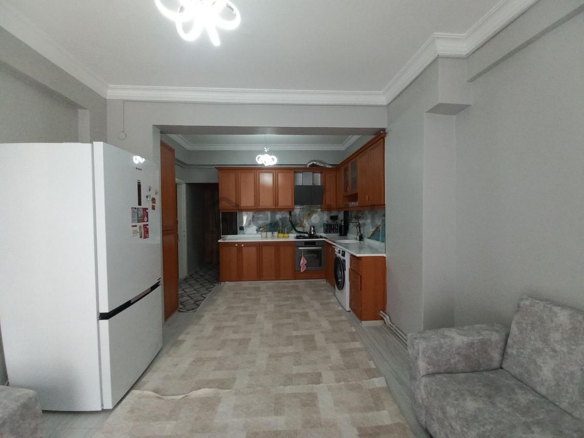 Konak Altıntaş Mahallesi'nde Satılık Geniş 3+1 Daire - 5