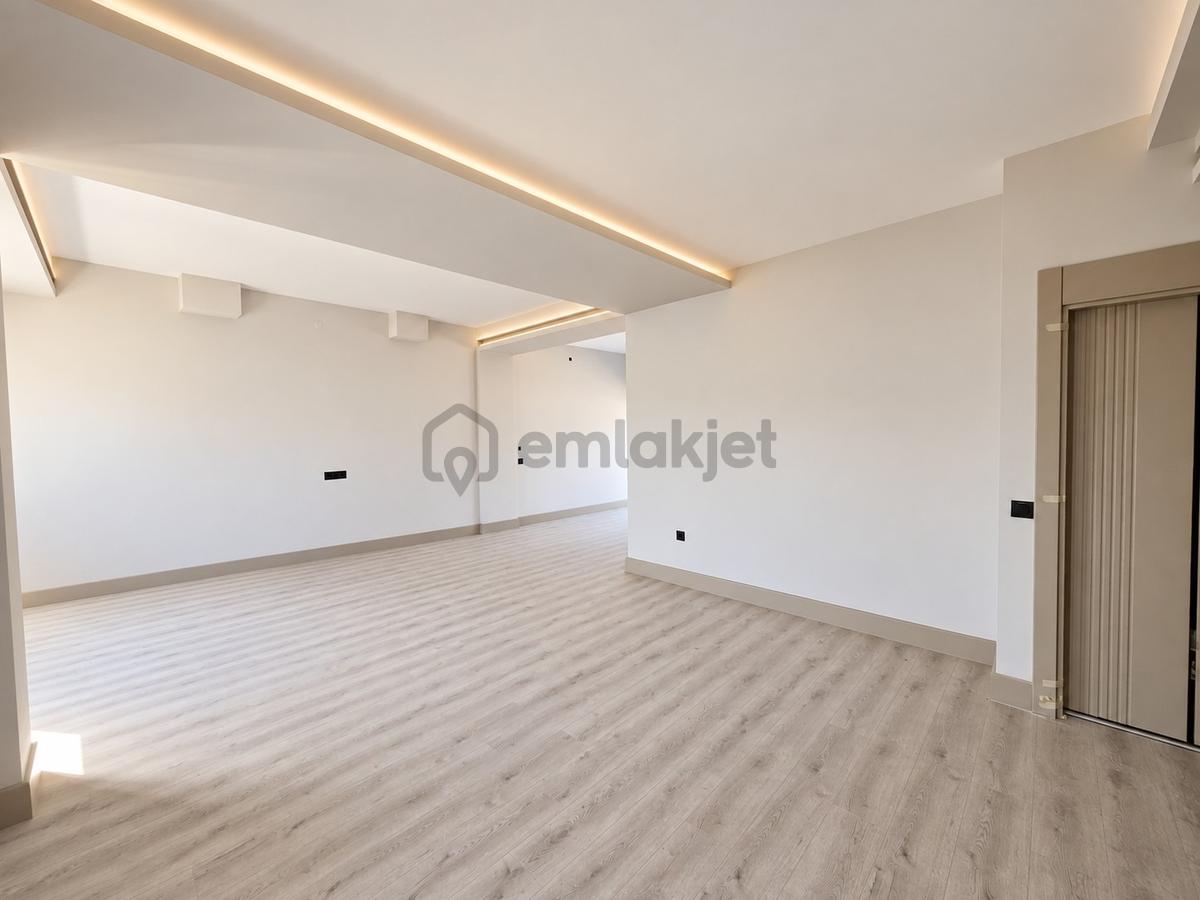 The Duru Team - Tek Katlı 135m² Net Alan, 335m² Arsa Paylı Villa - 24