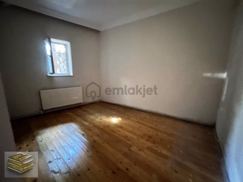 Ekipten Kadıköy Mahallesinde 2+1 Bahçeli Daire - 8