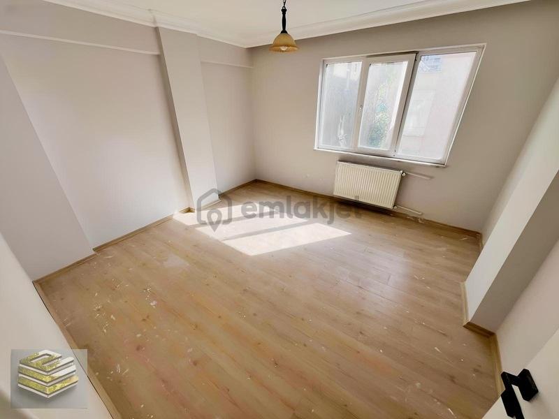 Ekipten Adalet Mahallesinde Satılık 120m2 2+1 Daire - 35
