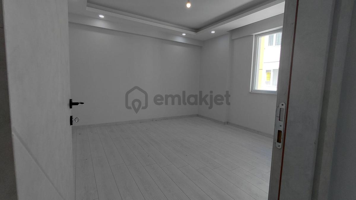 Koç Emlaktan Kiralık 2+1 Daire - 24