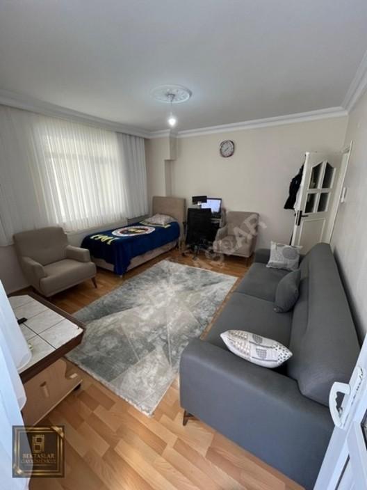 Tülinde;cadde Üstü,geniş Kullanışlı,çift Balkonlu,asansörlü(3+1) - 18