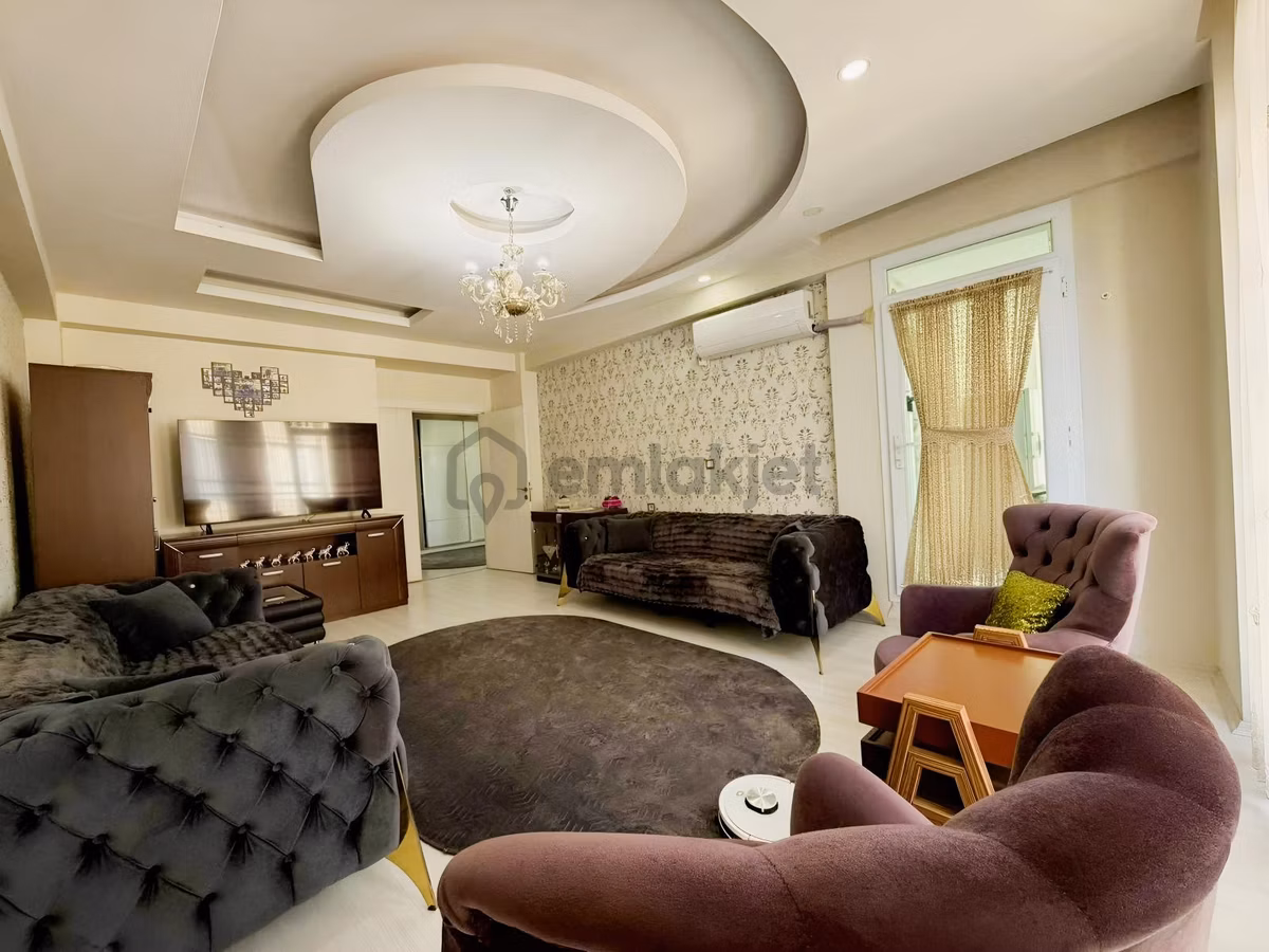 Orhan Doğan Caddesı Satılık 3 + 1 Daıre - 8