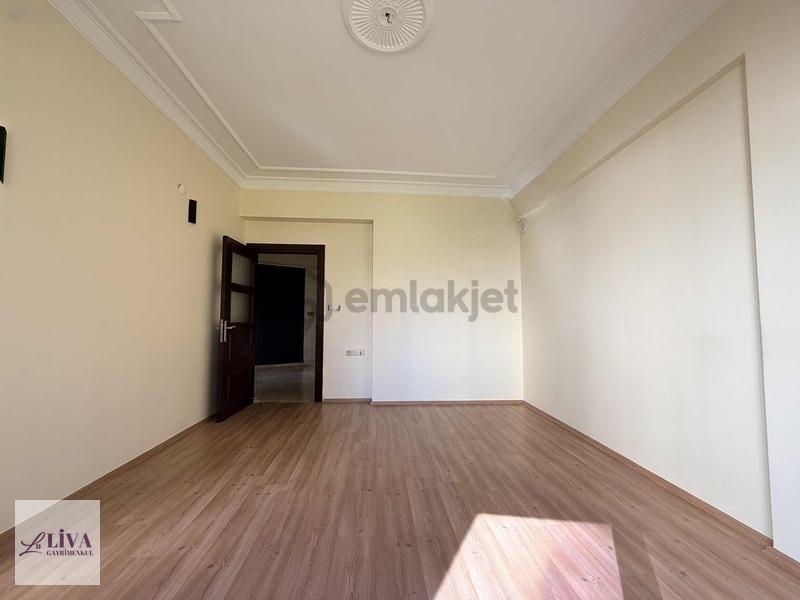 Liva'dan Bahçelievler'de 3+1 Kiralık Daire - 9