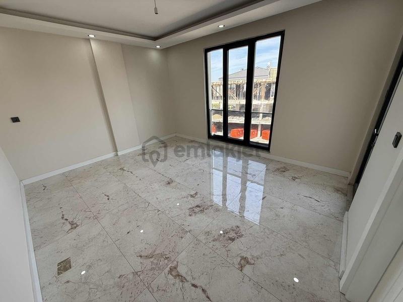 Sitede Satılık Geniş Lüks 3+1 Satılık Daire Sekiz Kasımda - 23