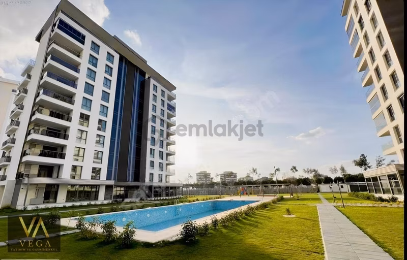 Güzelyurt Mah 1.bölgede 4+1 Açık Mutfaklı Arakat - 34