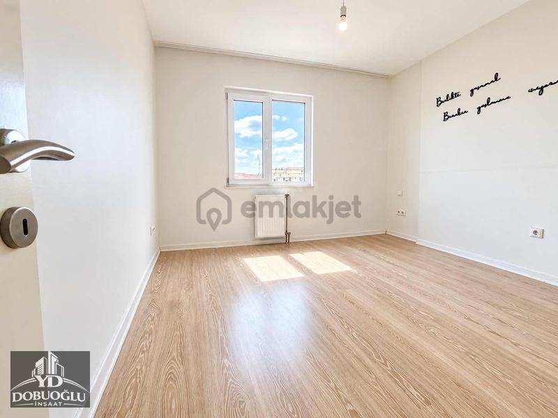 Park Verde Sitesinde 6. Kat 2+1 Net 95 M2 Havuzlu Otoparklı - 7
