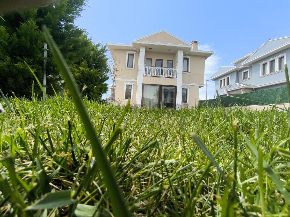 Selimpaşada Site İçinde 2 Katlı Satılık Müstakil Villa - 5