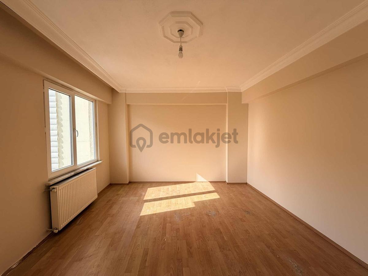 Çorlu Reşadiyede 3+1 Arakat 135m2 Satılık Daire - 11