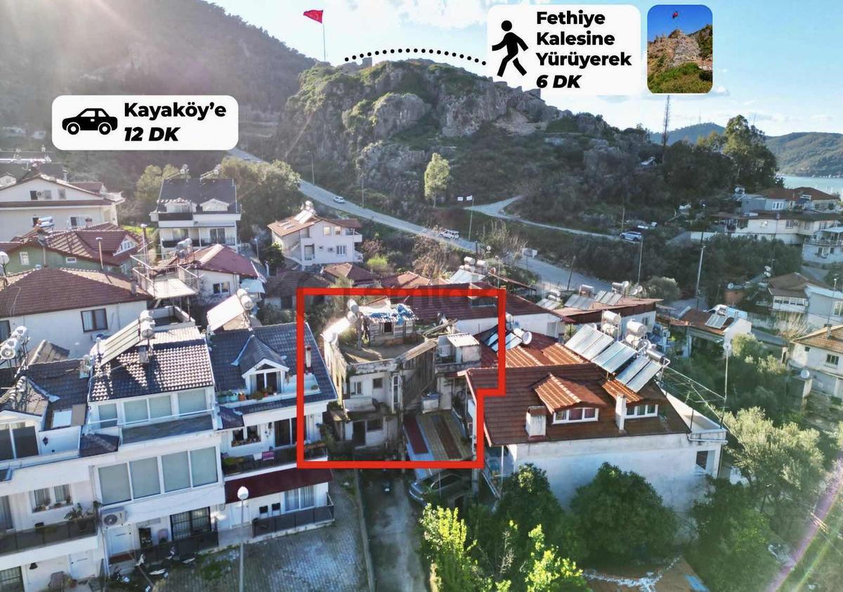 Kesik Kapıda Satılık Müstakil Ev - 12