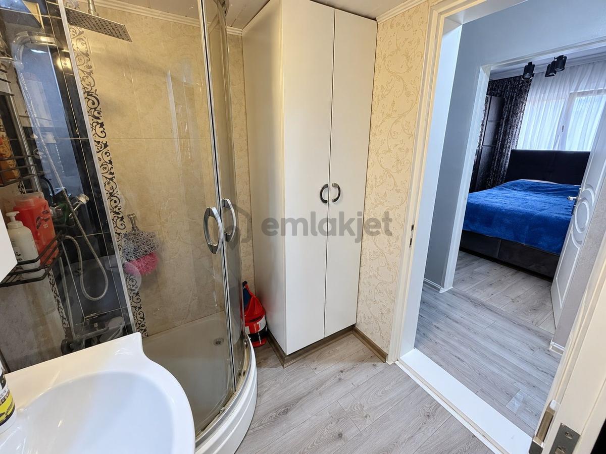 Karabağlar'da Site İçerisinde | Eşyalı | 125 M² 3+1 Lüks Daire - 18