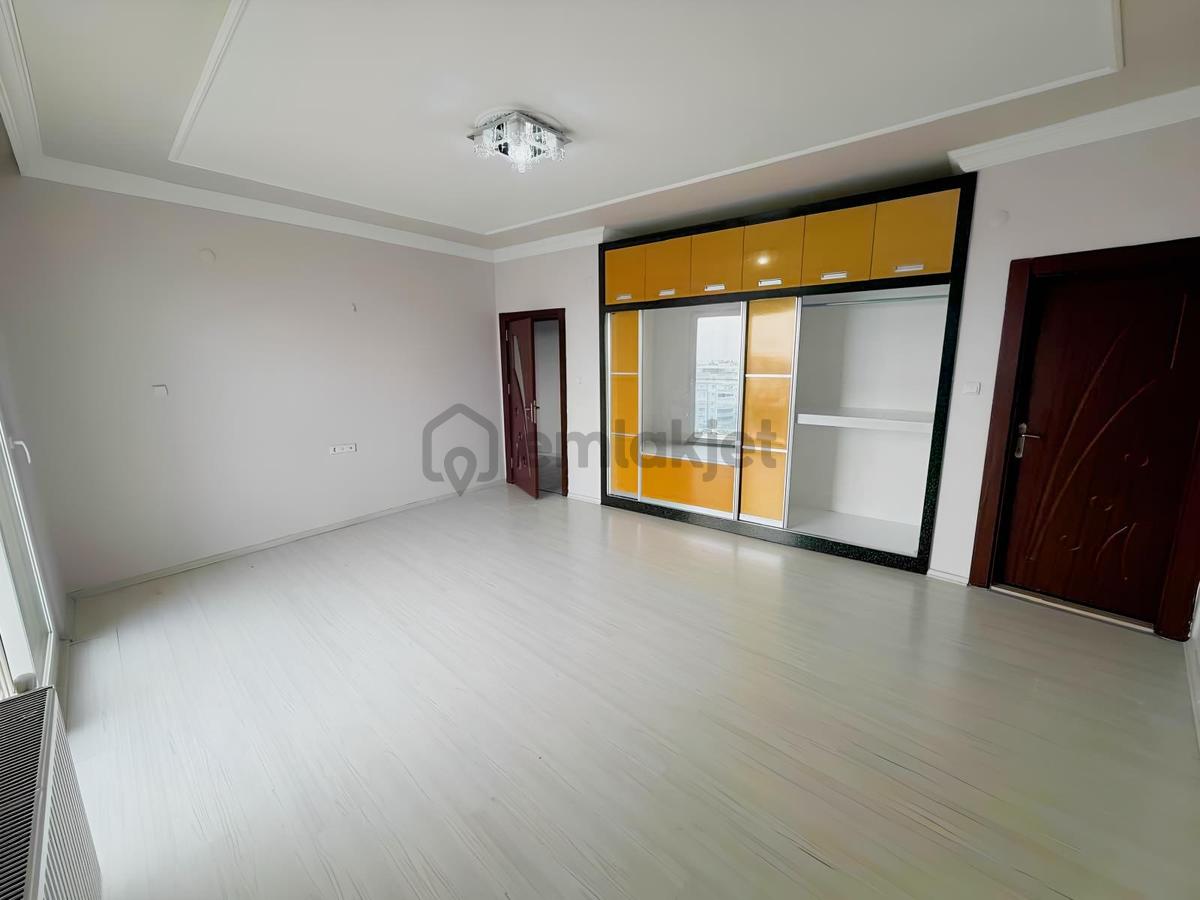 Altınşehir Mahallesi Sefa 5 Sitesinde Kiralık Daire - 15