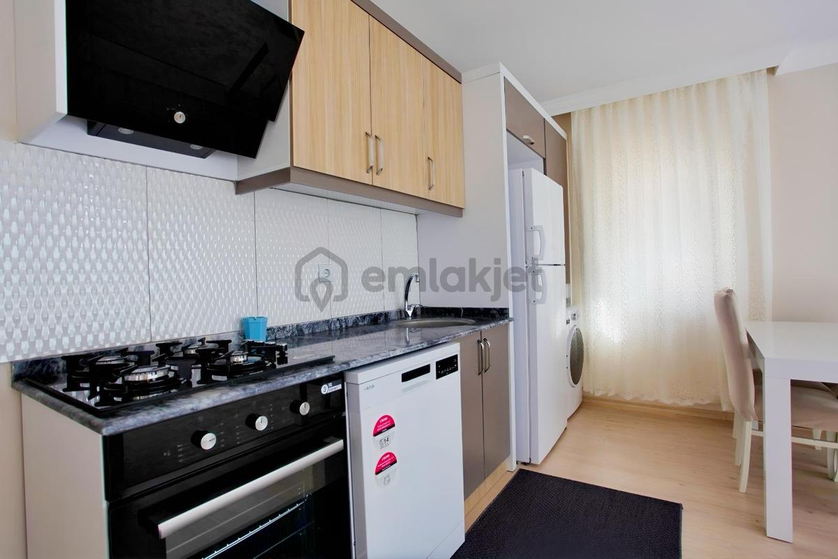 Antalya Lara Güzeloba Da Kiralık Mobilyalı 1+1 Daire - 11
