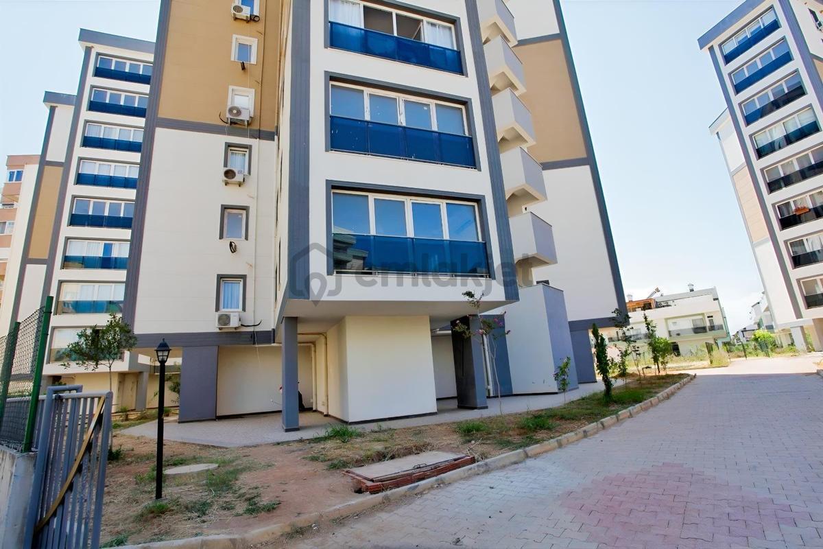 Antalya Lara Güzeloba Da Kiralık Mobilyalı 1+1 Daire - 37