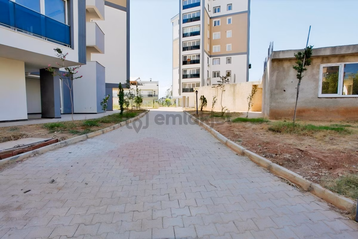 Antalya Lara Güzeloba Da Kiralık Mobilyalı 1+1 Daire - 40