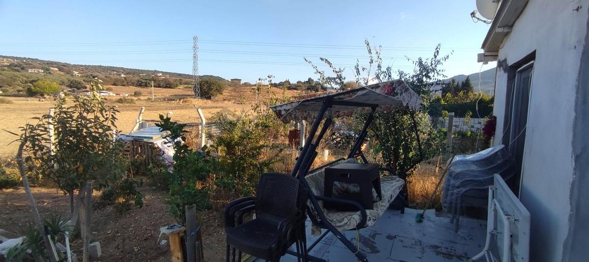Yenifoça Gencelli'de Satılık Bahçeli Ev - 18