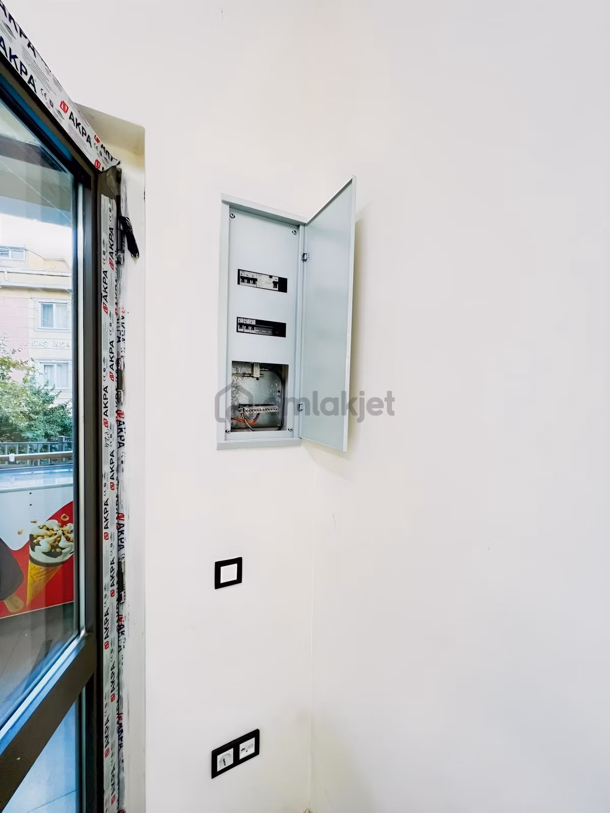 Sütlüce Toki Konutlarında Kiralık Dükkan - 15