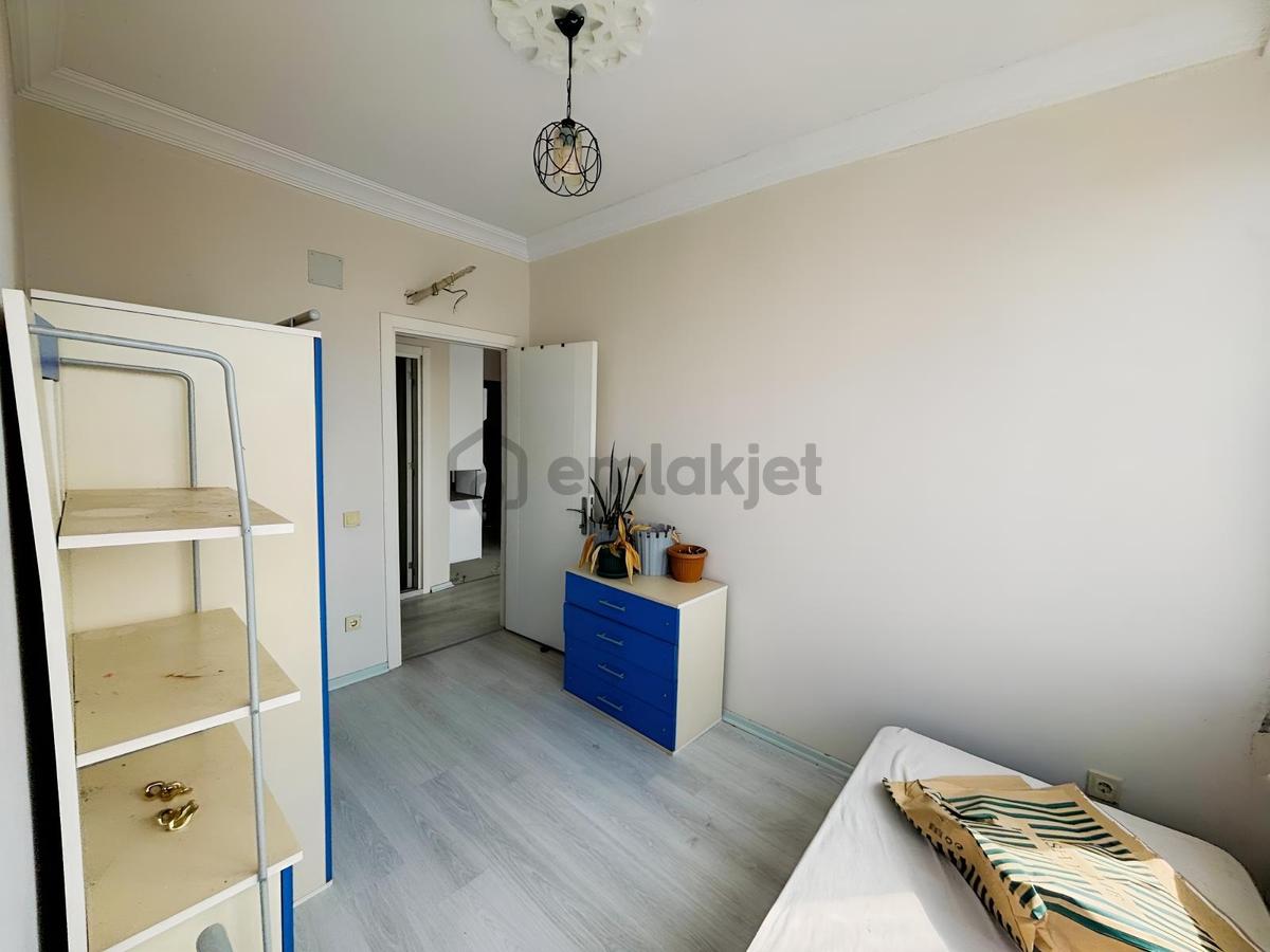 Toros Mahallesi Geniş Kiralık 2+1 Kapalı Mutfak Daire - 15