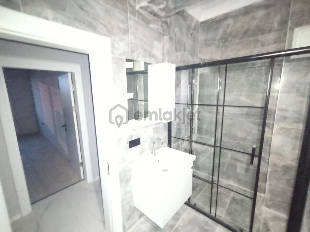Sakarya Karasu'da Kiralık Havuzlu Sitede 2+1 Daire - 11