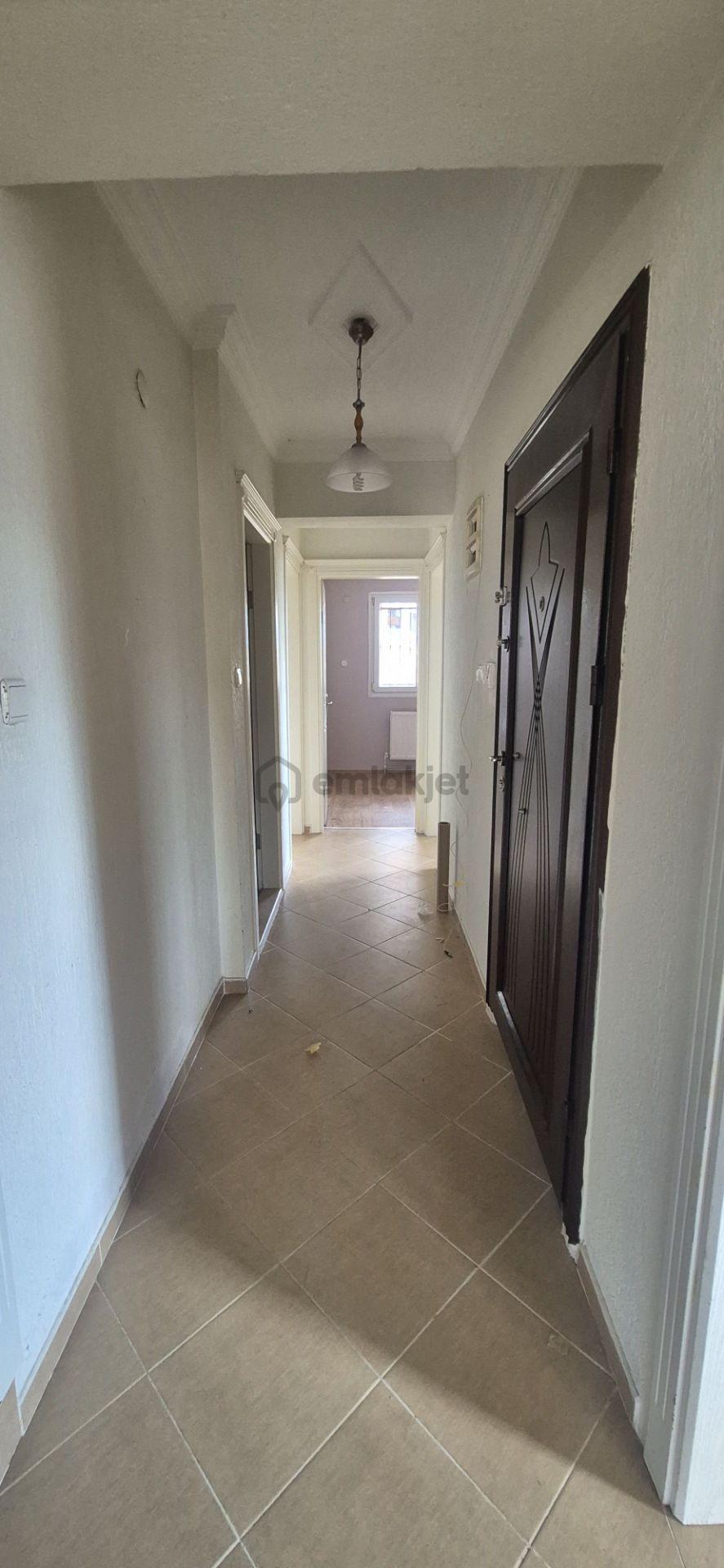 Bornova Atatürk Te 3+1 Kiralık Daire - 13