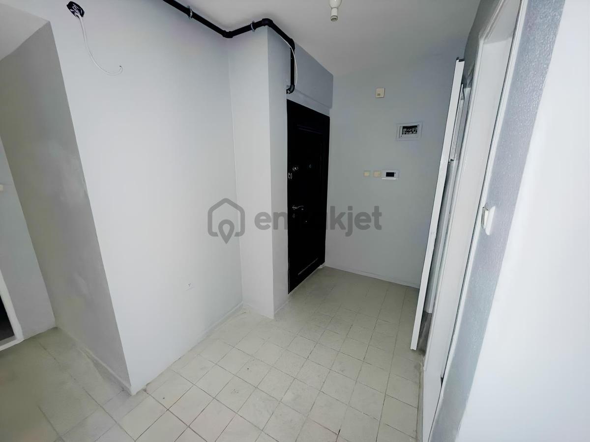Acıbadem Hast. Civarı Kombili 3+1 Kiralık - 18
