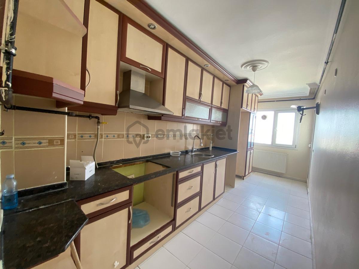 Bayraklı Postacılarda 3+1 Doğalgazlı Asansörlü Kiralık Daire - 22