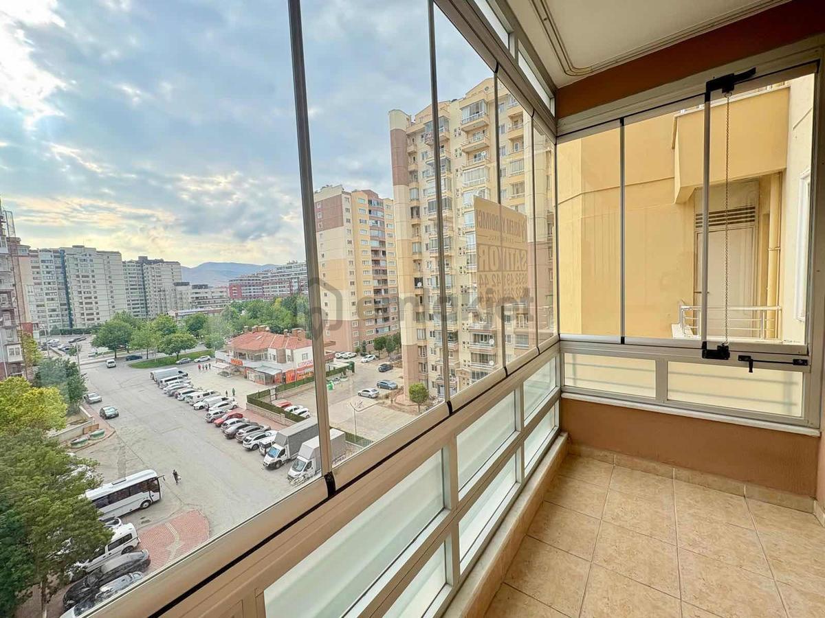 Özlem Yardımcı'dan Elitkent Sitesi'nde Satılık Ara Kat 4+1 Daire - 10