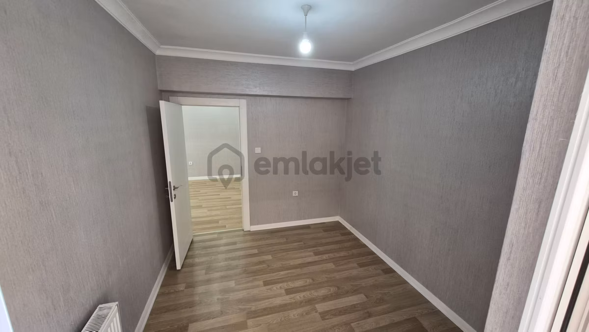 Kent Emlaktan Abidin Paşada Cadde Üzerinde Full Yapılı Satılık Daire - 14