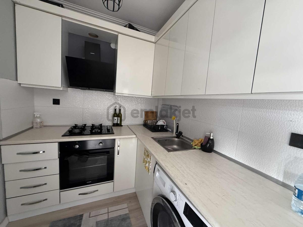 Güzeloba'da Eşyalı Kiralık 2+1 - 9