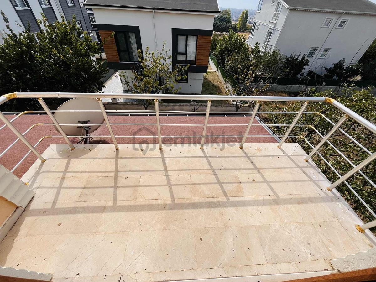 Re/max Kıyı Dan Satılık 6+1 İskanlı Müstakil Deniz Manzaralı - 25