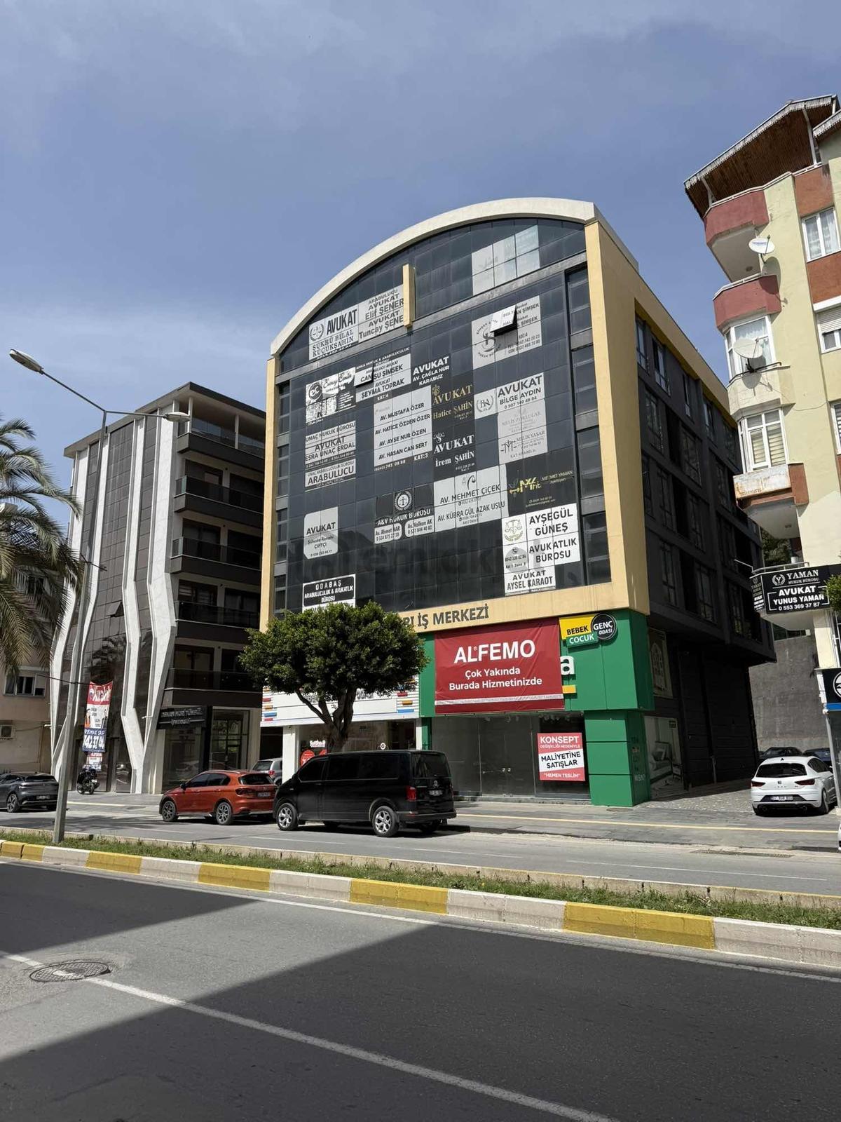 Adliye Karşısında 3+1 Ofis - 13