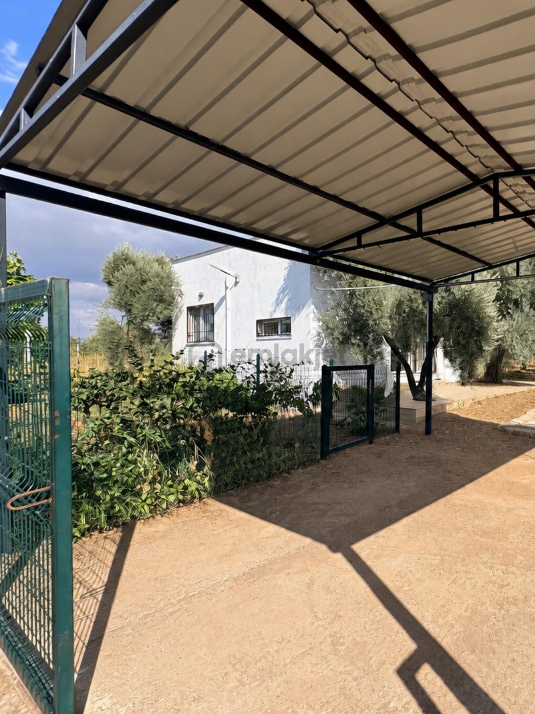 Menderes Dereköy Mahallesi'nde Satılık Tarla Bağ - 6