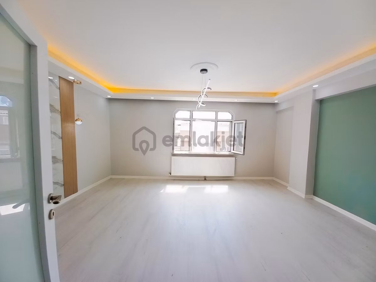 Şeref Emlak Kiralık Daire 37,000 Tl - 2