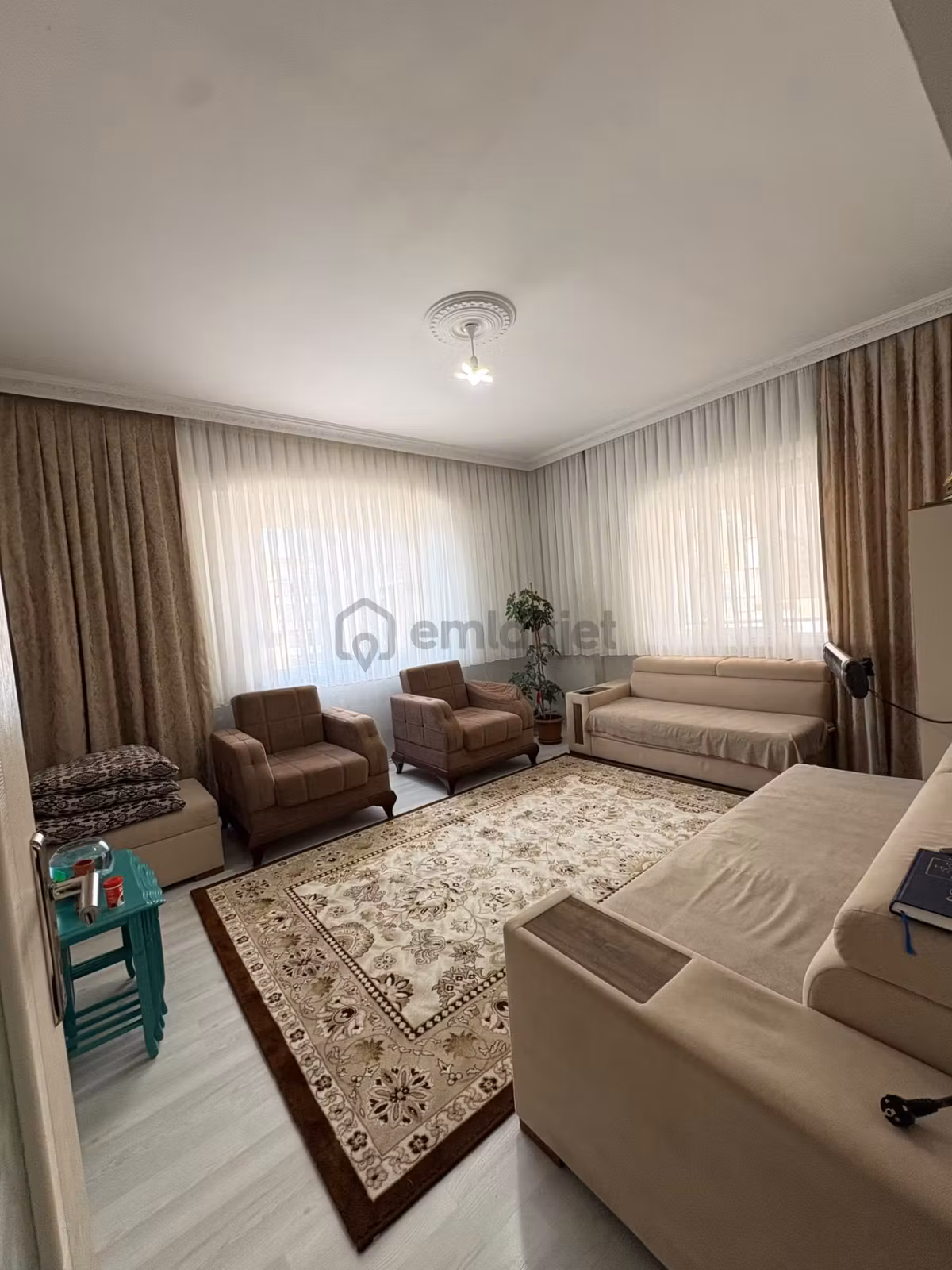 Yüksel Şahin'den S.eyyubi'de Ebeveyn Banyolu 3+1 Satılık Daire - 17
