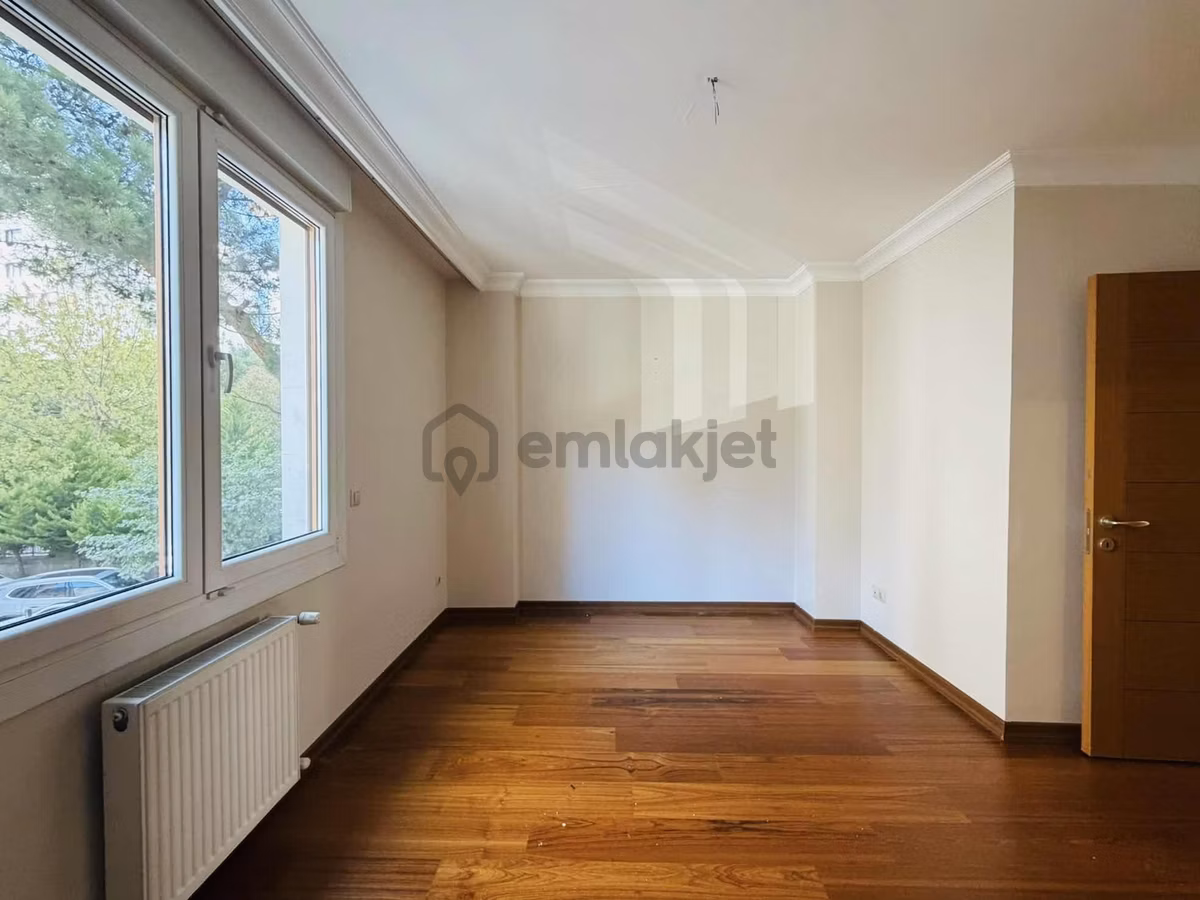 Orion Cadde'den Şenesenevlerde Balkonlu Ebeveyn Boş 88m2 Net 3+1 - 29