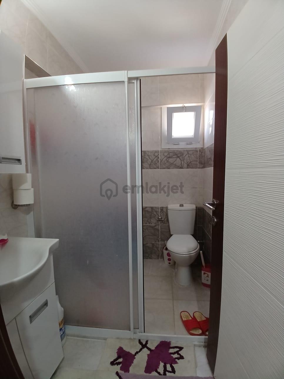 Merkezi Konumda Satılık 3+1 Ayrı Mutfak Daire - 6