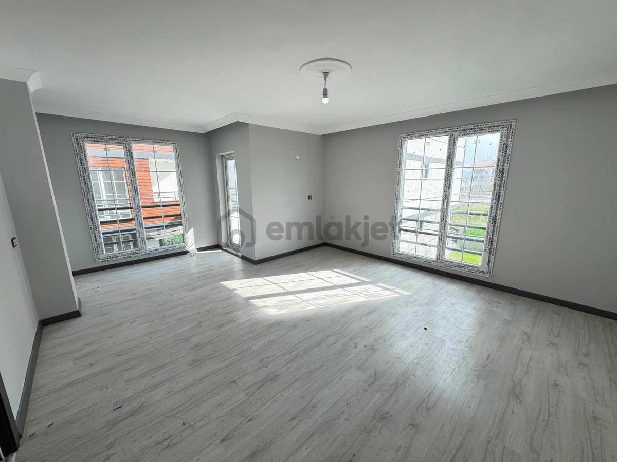 #mega Yapı# Denize 50m Lüks 4+1 Geniş Bahçeli Fırsat Villa! - 14